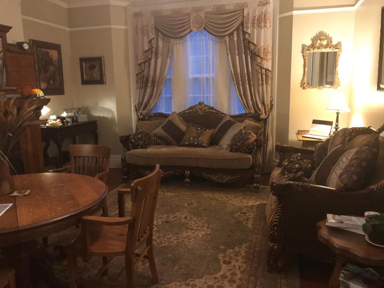 Pawling House Bed & Breakfast 외부 사진
